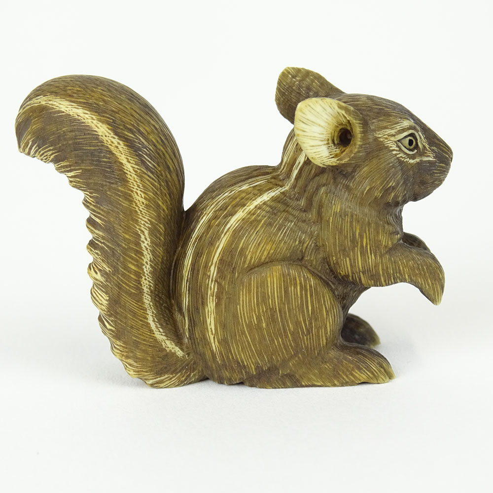 19th Century Japanese Carved Netsuke Depicting a Squirrel. Signed with artist's signature Gyoku - Image 5 of 8