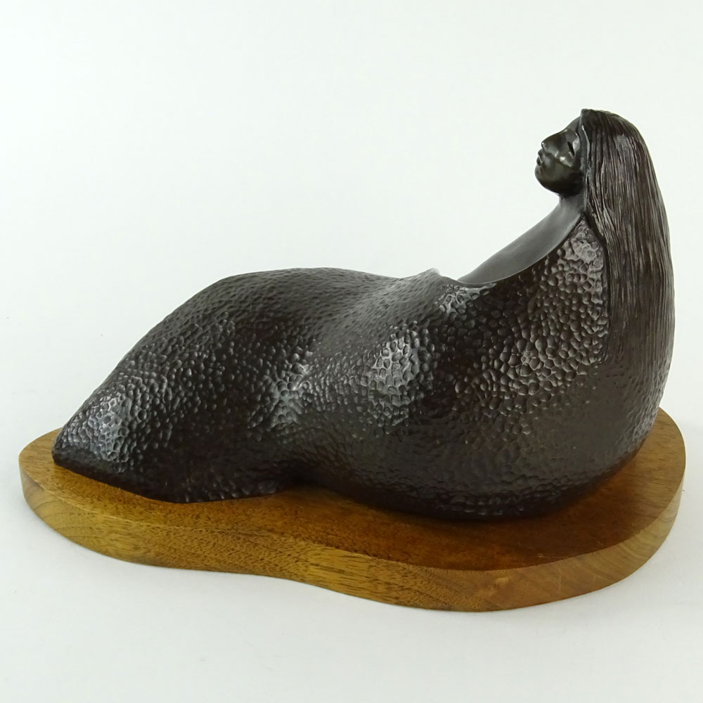 Allan Houser, American (1914-1994) Bronze sculpture "Repose" Signed and dated '79, numbered 13/20. - Image 3 of 7