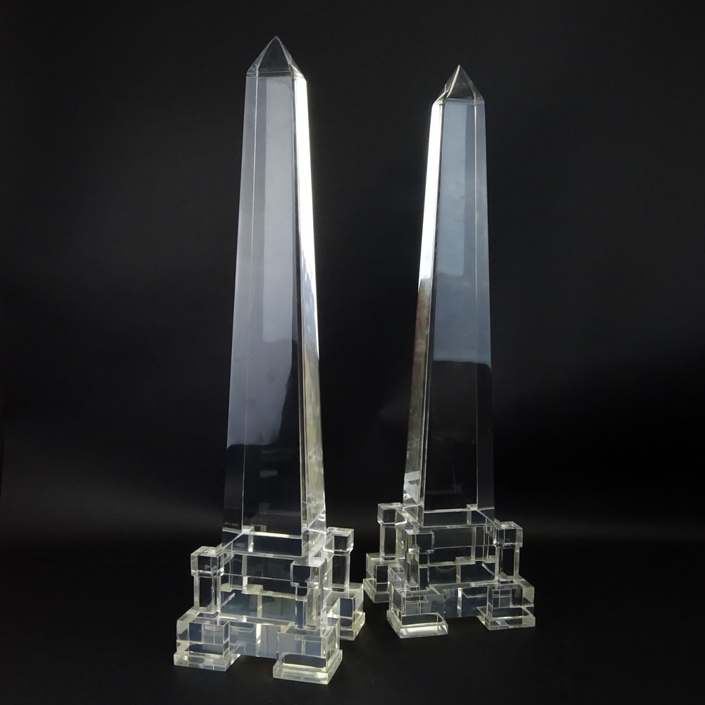 Attributed to: Charles Hollis Jones pair of Lucite Obelisks. Unsigned. Light scratches or in good - Image 4 of 4