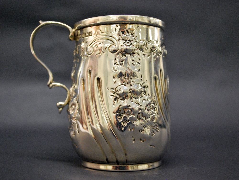 A Mappin & Webb, London hallmarked silver tankard.