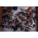 Tray of mixed Britains and Hollow cast figures, to include Farming,