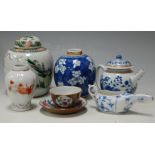 A small collection of oriental ceramics to include Chinese export blue & white ginger jar (lacking