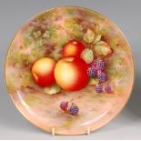 A Worcester porcelain fruit decorated cabinet plate, by E Townsend,