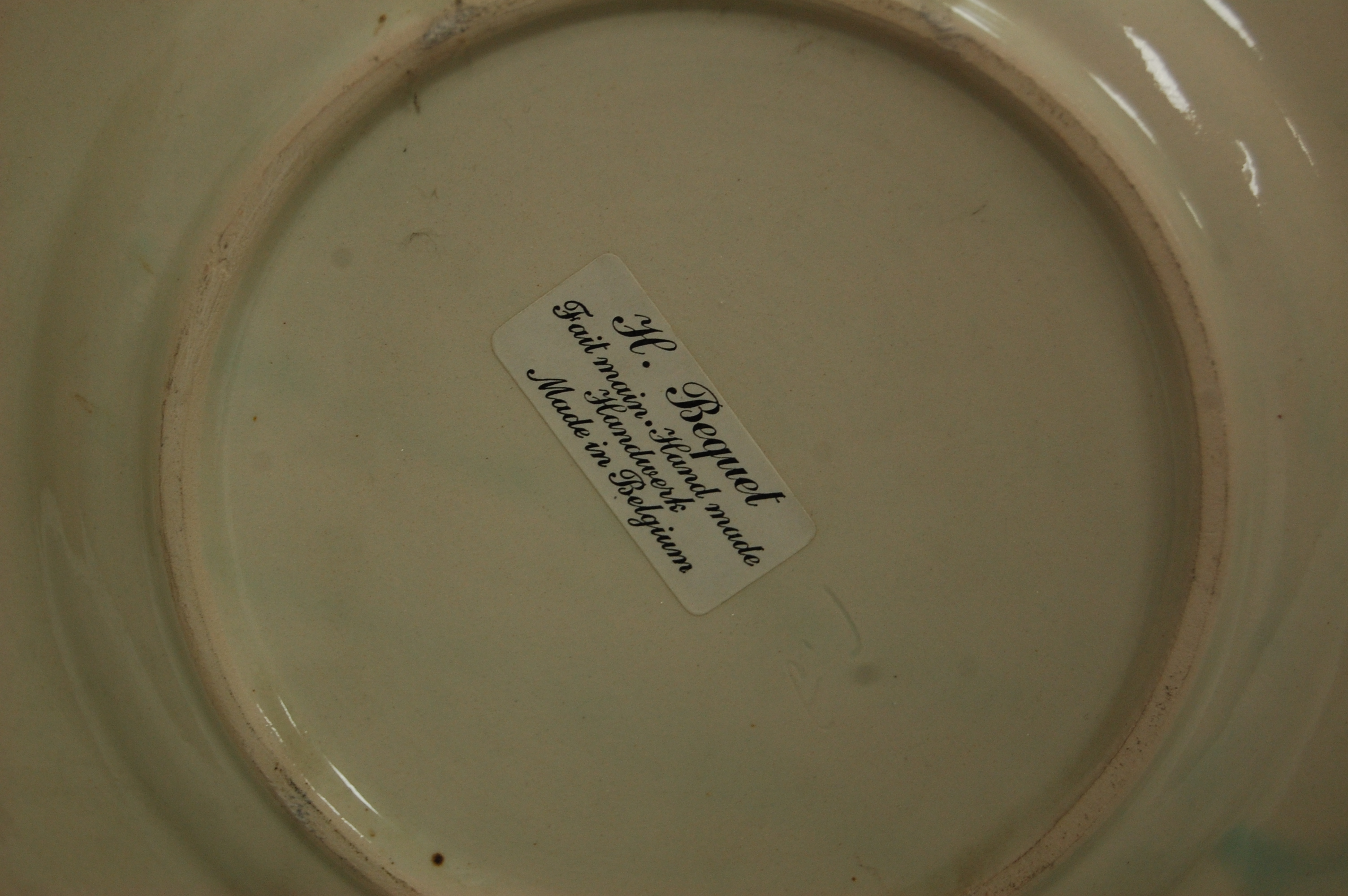 A box of miscellaneous china to include a large Adams Calyx ware bowl in the Chinese style, - Image 10 of 10