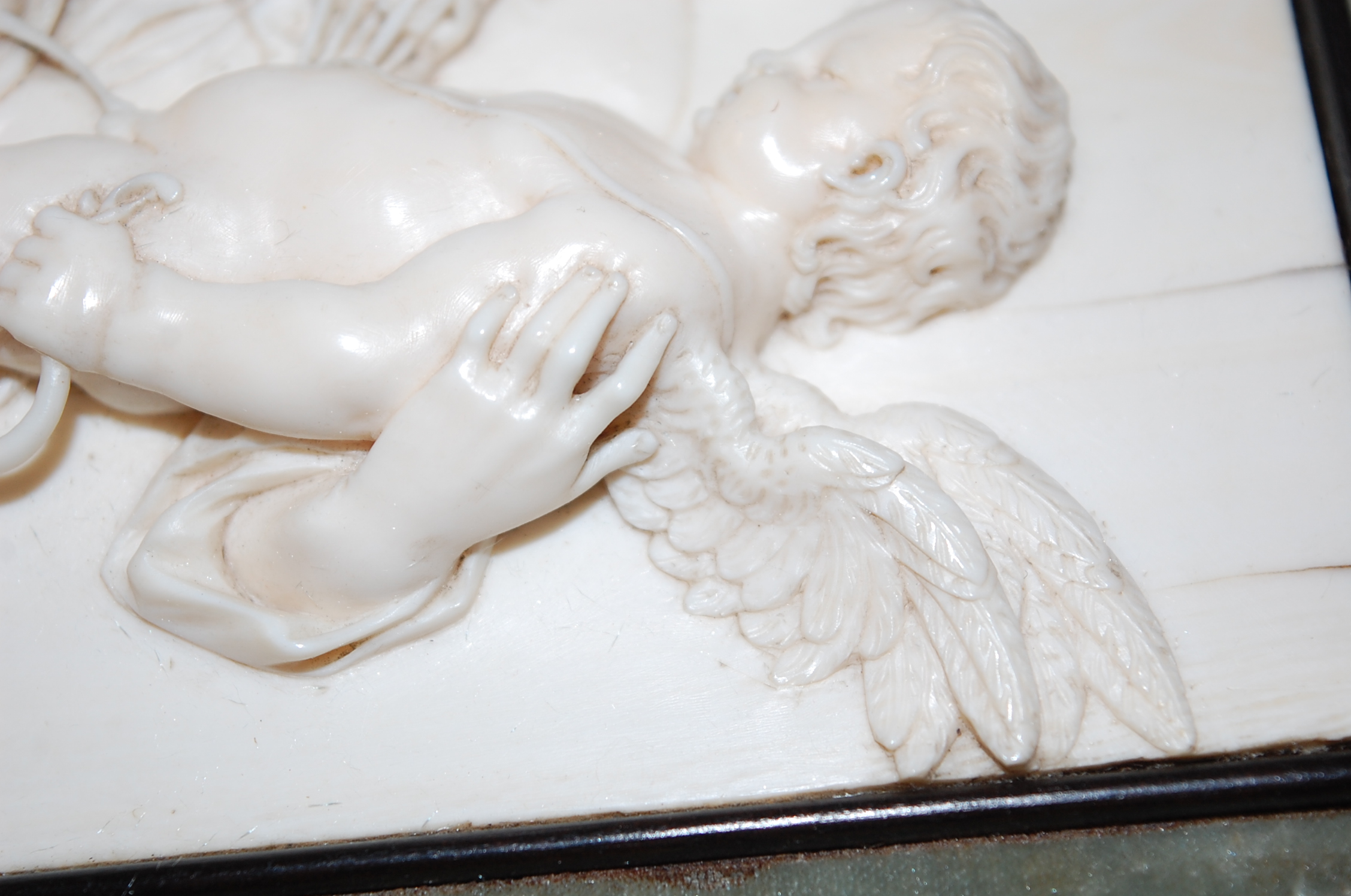 Attributed to Paul Heermann (1673-1732) - Cupid pissing, ivory relief carving, - Image 13 of 18