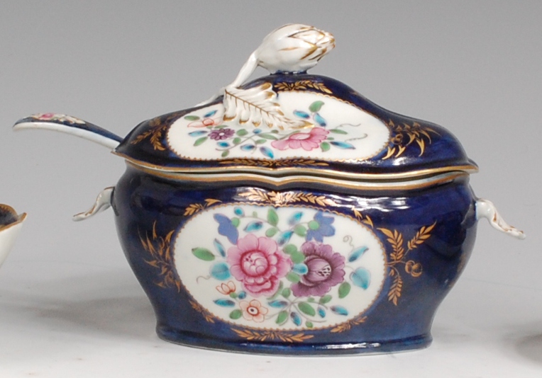 A first period Worcester sauce tureen and cover, with ladle, the cover with artichoke knop, - Image 2 of 5