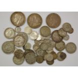 Great Britain, mixed lot of George V silver coins to include; 1935 'rocking horse' crowns,