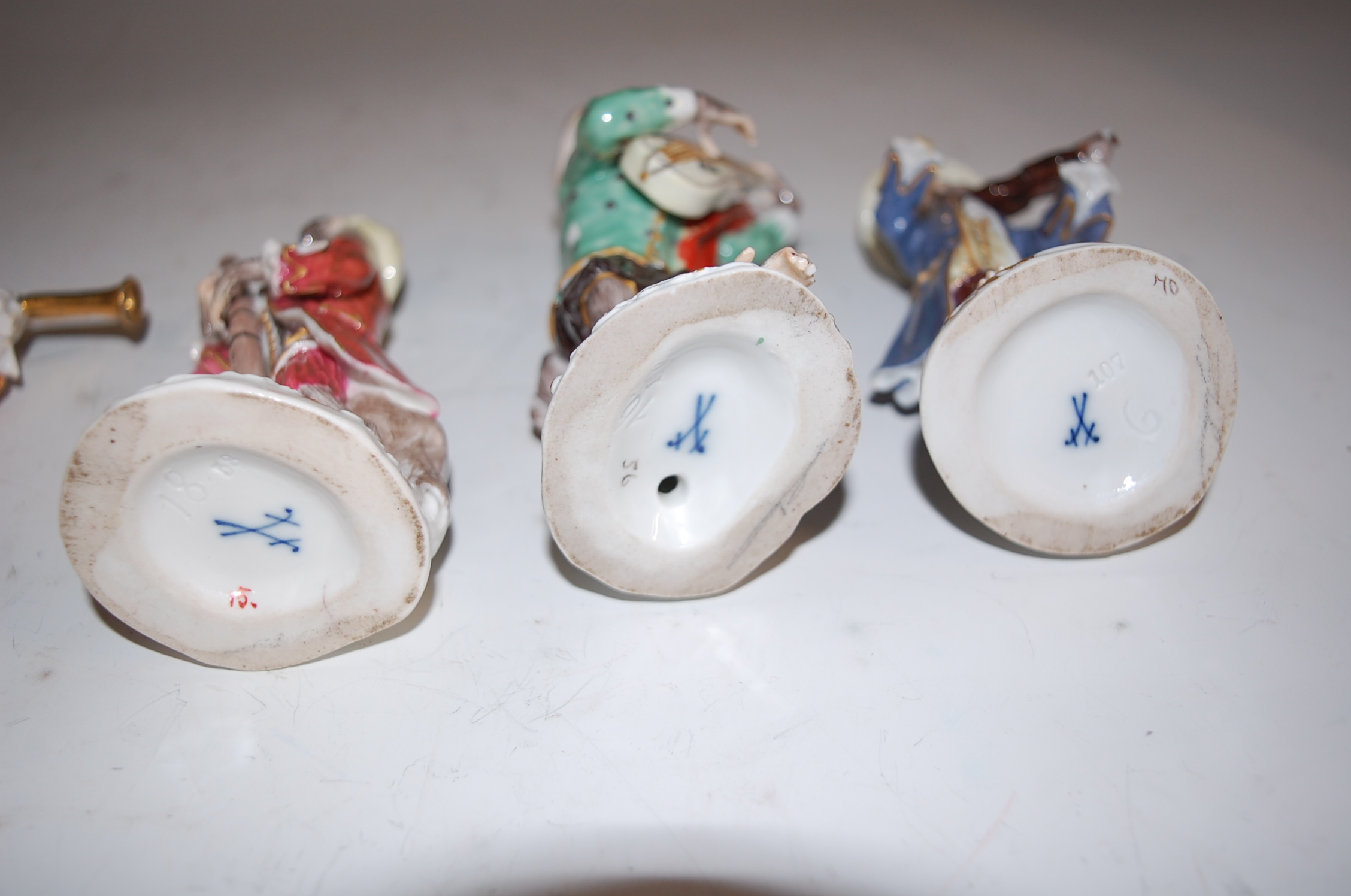 A set of five Meissen porcelain monkey band figures, comprising of the conductor and four musicians, - Image 4 of 8