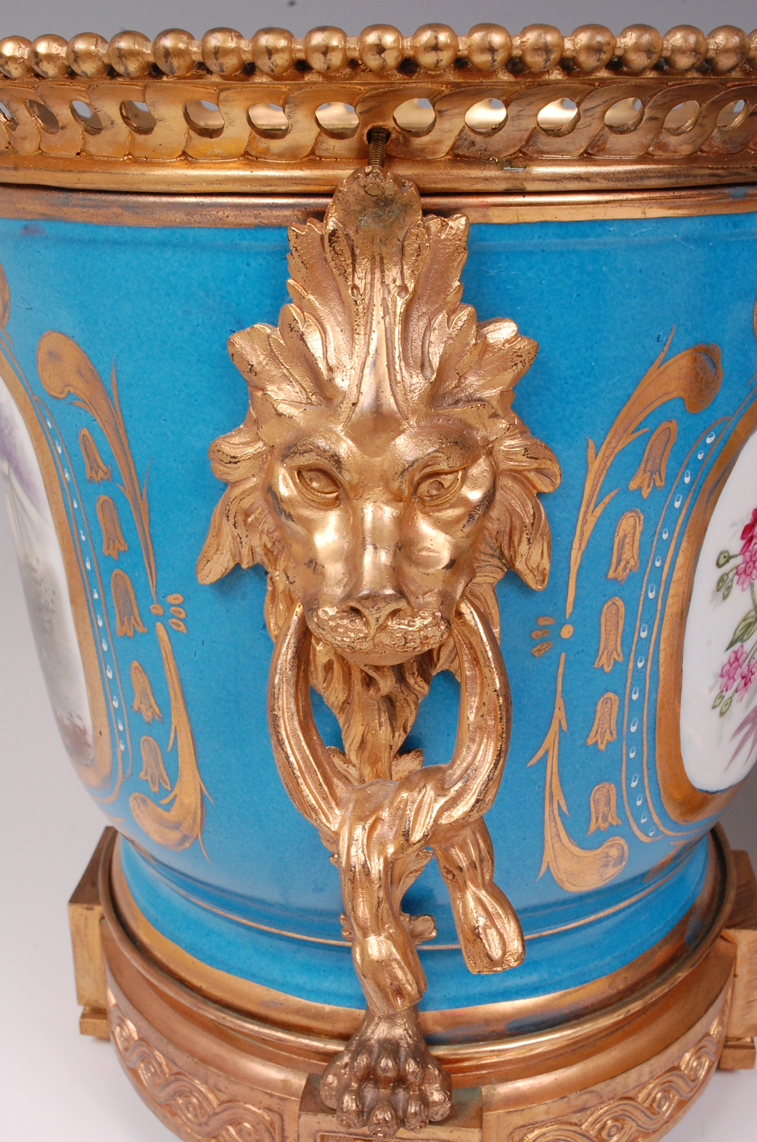 A pair of circa 1900 Sevres style porcelain ice pails, - Image 3 of 5