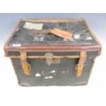 A late 19th Century travel case