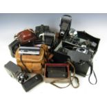 A quantity of cameras including an Olympus XA2, pocket Fujicat 400, Inform Envoy - black bakelite,