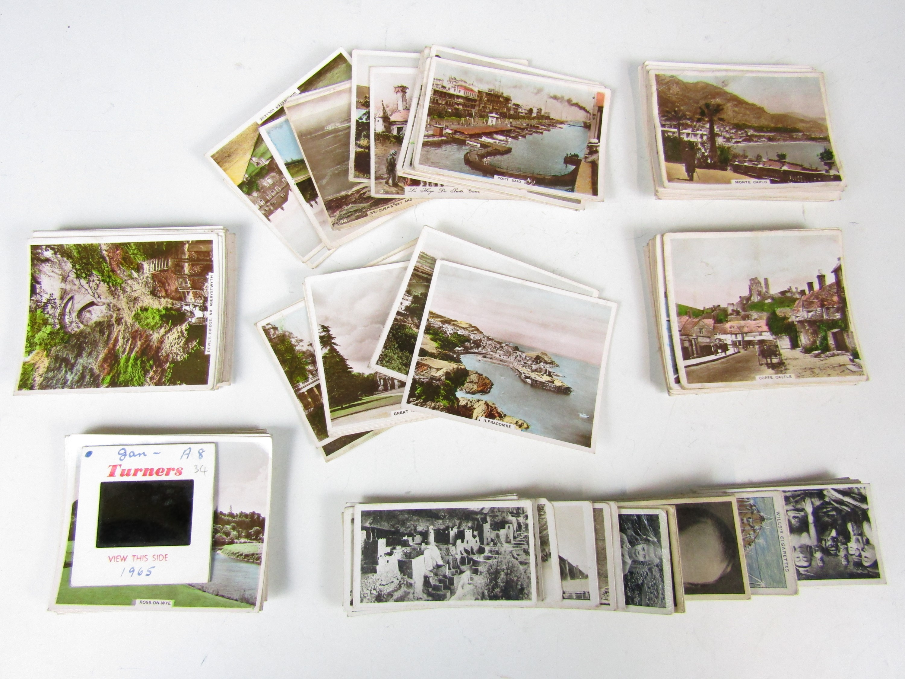 A selection of Sunripe and Spinet oval cigarette cards