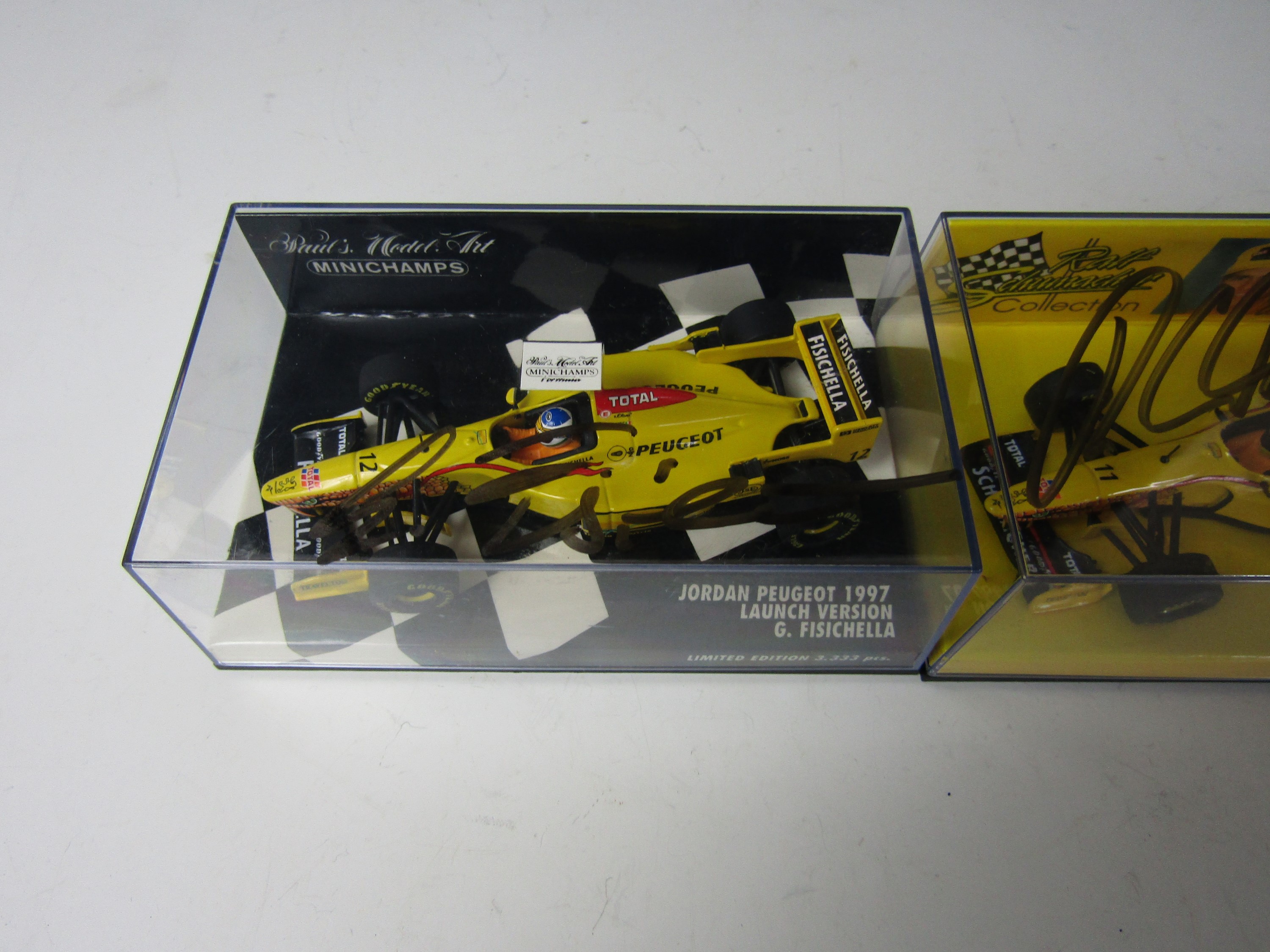 Two Paul's Model Art Minichamps die-cast Formula 1 Jordan 1997 racing cars, respectively signed by - Image 2 of 3