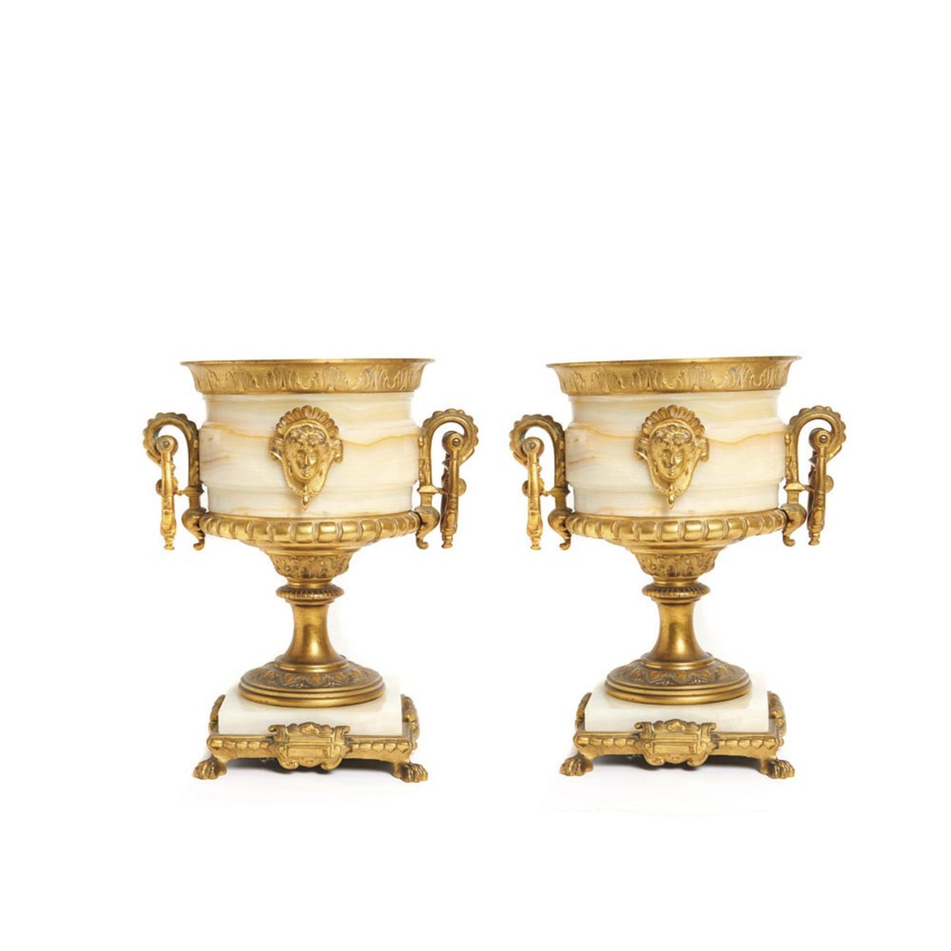 Onyx and bronze Empire style pair kraters vases early 20th century Pareja de copas estilo Imperio en