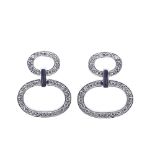 White gold and diamonds earrings Pendientes en oro blanco con doble óvalo de brillantes. Peso