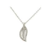 White gold and diamonds pendant