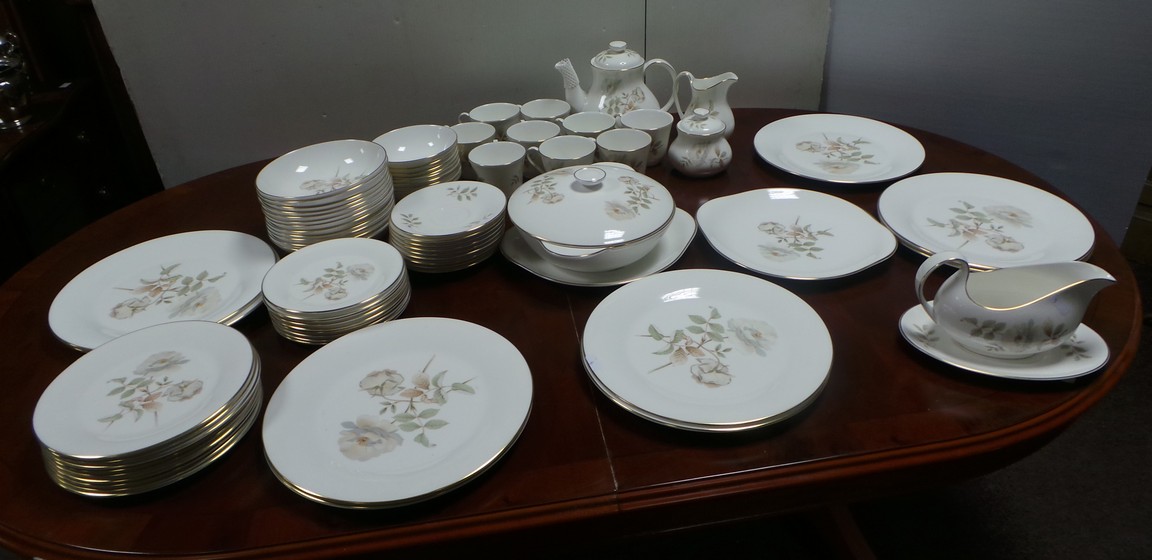 Royal Doulton Fine Bone China Dinner Service and Tea set in the pattern of Yorkshire Rose