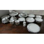 46-piece Dinner Service Legendary by Noritake Lunceford