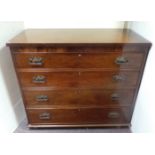 Mahogany Chest with 4 Graduated Drawers