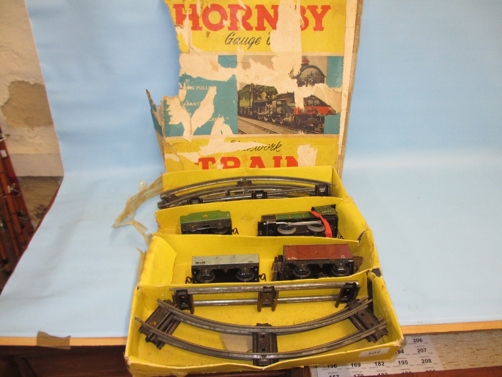 Hornby 0 gauge clockwork goods set in original box (a/f) together with two British tin plate