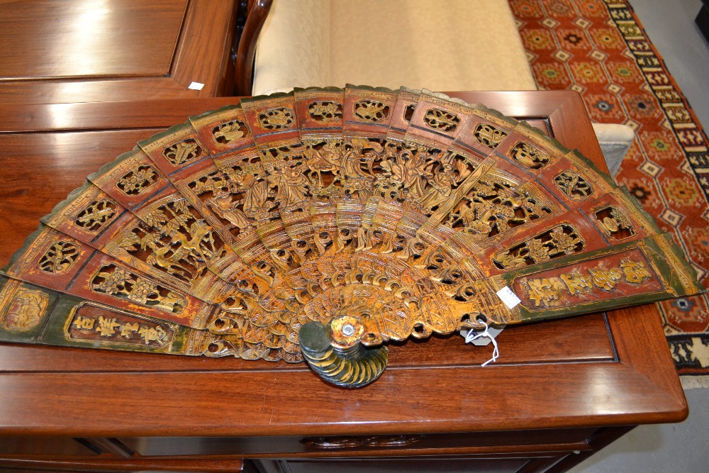 Oriental hardwood brass and jadeite mounted jewellery box and a large ornamental lacquer fan - Image 4 of 13