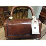 Ladies 20th Century brown leather vintage handbag