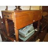 Small 19th Century mahogany Pembroke table