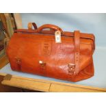 Large leather holdall