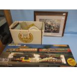 Hornby Railways motor boxed set together with a quantity of various railway books,