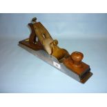 Norris smoothing plane with steel sides and gun metal blade lock, 17.