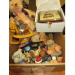 Quantity of various teddy figures