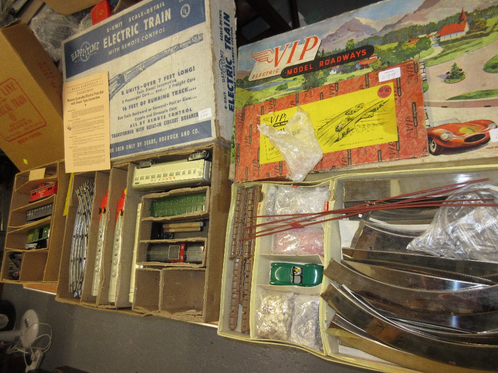Two boxed Marx railway sets and a boxed V.I.P.