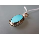 14ct Gold mounted turquoise pendant