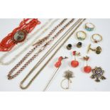 A QUANTITY OF JEWELLERY including a 9ct. gold watch chain, 25 grams, a micromosaic and coral