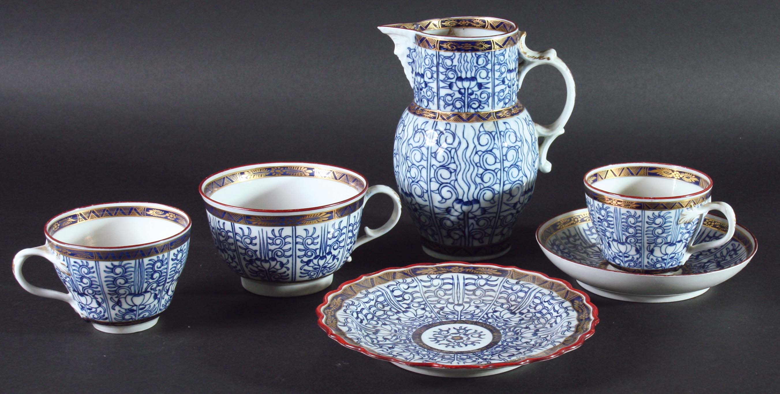 WORCESTER MATCHED PART SERVICE, various periods, in the Royal Lily pattern, comprising breakfast tea