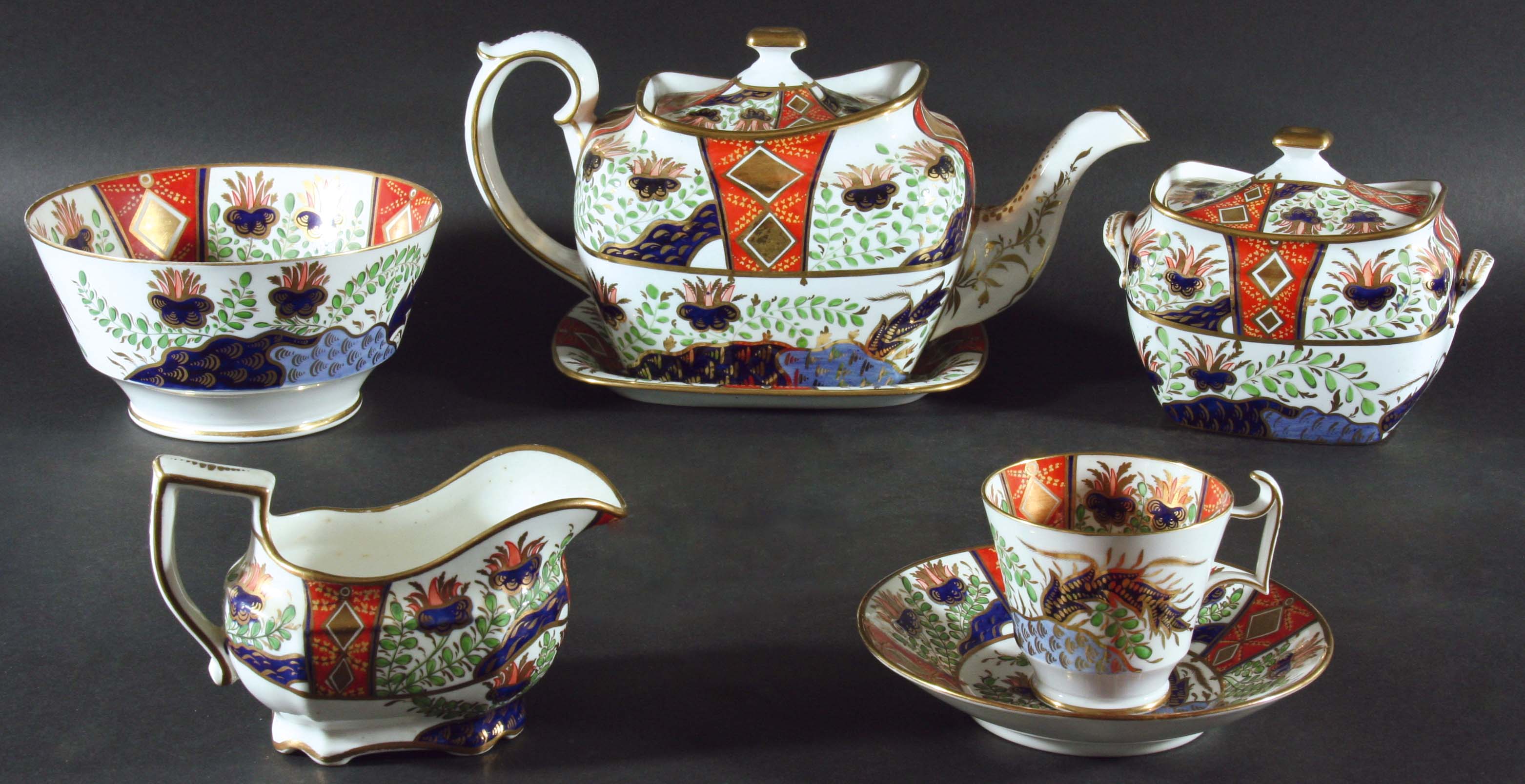 SPODE PART TEA AND COFFEE SET c. 1820, pattern 2213, comprising teapot, cover and stand, sucrier and
