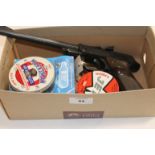 A CO2 AIR PISTOL & CARTRIDGES. A Walther Co2 Air Pistol in .22 caliber, with 9.3/8" barrel and