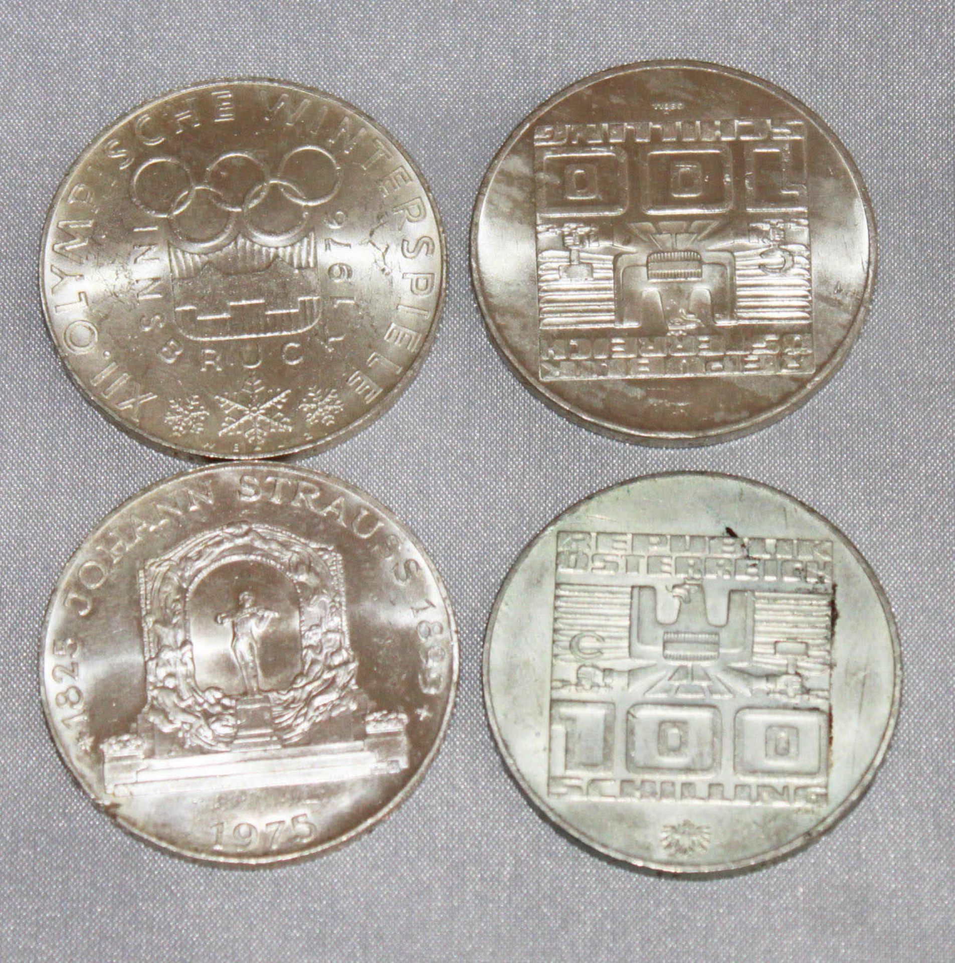 4 x 100 Schilling Münzen, Österreich 4 x 100 shillings of coins, Austria