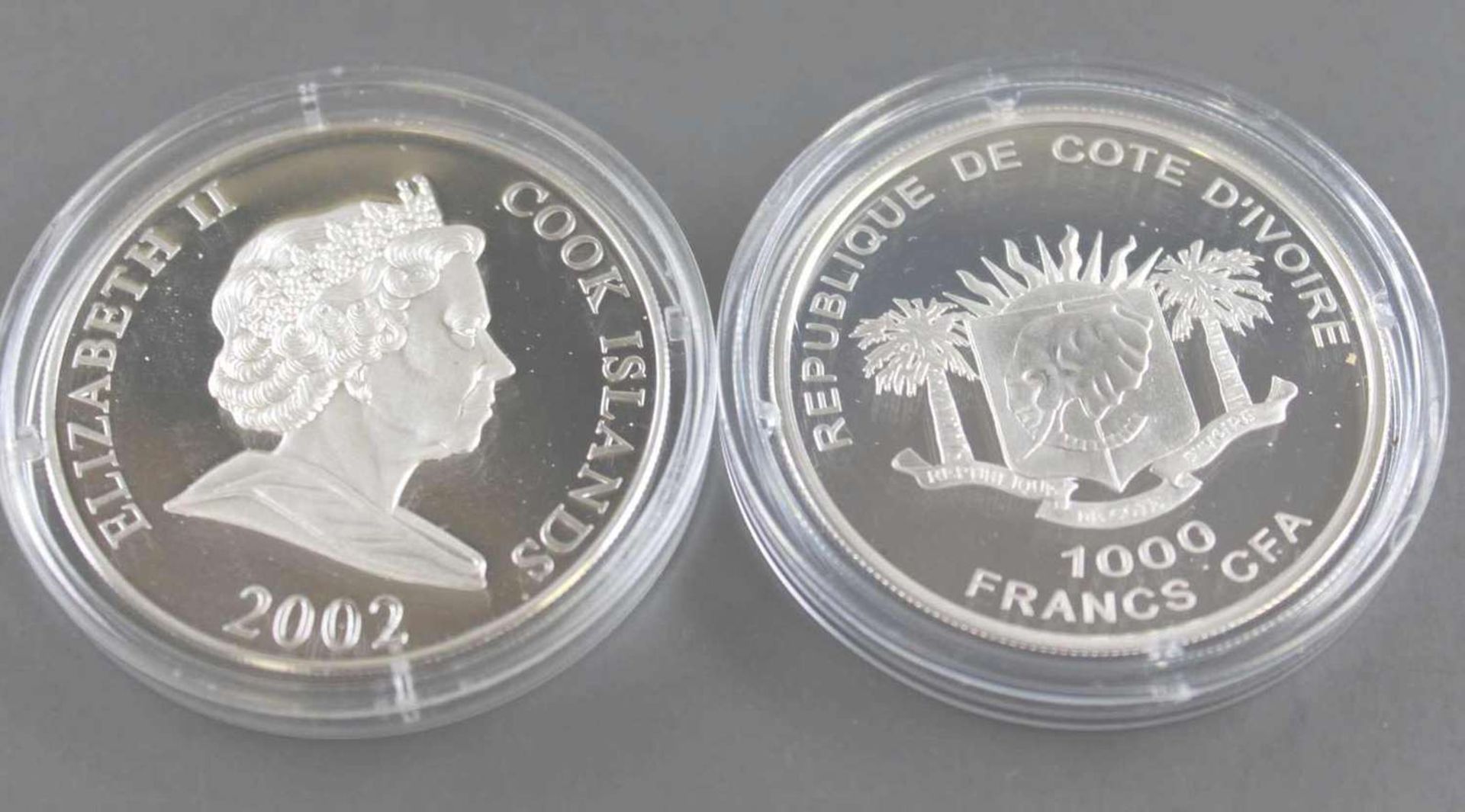 Elfenbeinküste / Cook Islands 2002/07, zwei Silbermünzen: Elfenbeinküste 2007, 1000 Francs "Bataille - Image 2 of 2