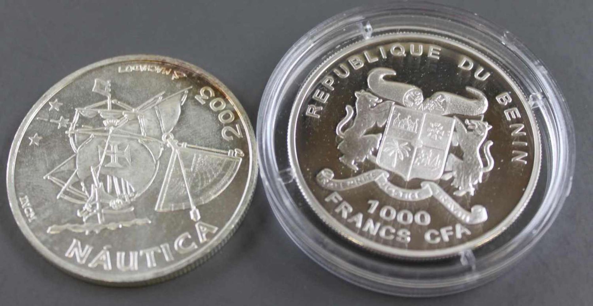 Portugal / Benin 2002/03, zwei Silbermünzen: Portugal 2003 10 Euro "Nautica", Silber 500, Gewicht: - Image 2 of 2