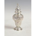 An Edwardian silver sugar caster, London, 1902, makers mark of Goldsmiths & Silversmiths Co. Ltd.,