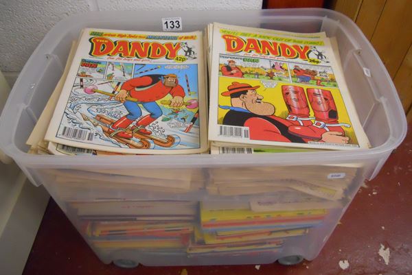 Large collection of Dandy and Beano comics etc.