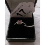 White gold pink tourmaline and diamond set ring - Estimate £80 to £120