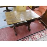 Early oak tavern table