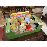 Collection of vintage teddies etc