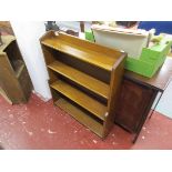 Small open oak bookcase