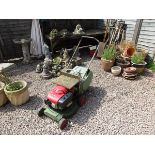 Honda rotary petrol mower - working