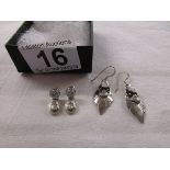 2 pairs of stone set silver earrings