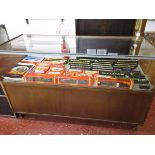 Large collection of Hornby carriages, locomotives etc