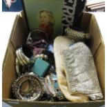 Box of costume jewellery and collectables